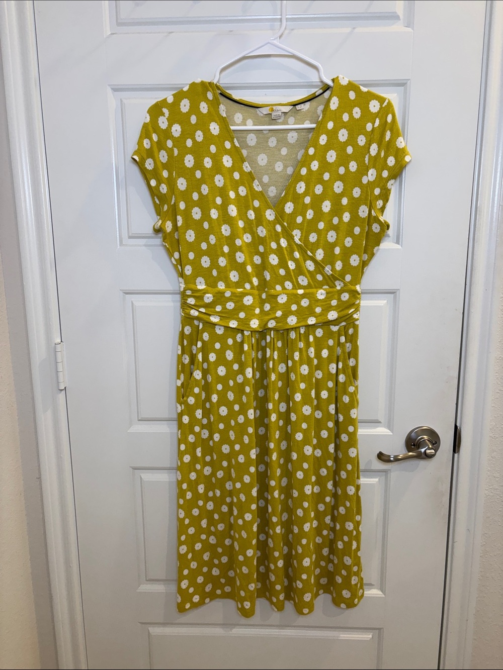 Boden Yellow Floral Wrap Dress Viscose Stretch Short Sleeve Petite 6P